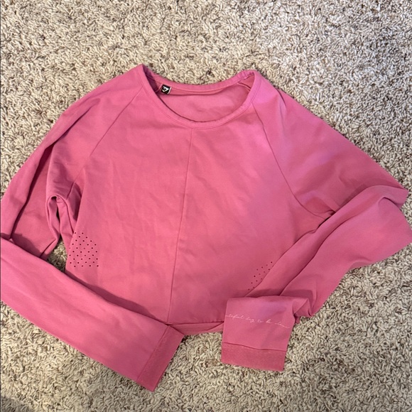 WHITNEY SIMMONS GYMSHARK pink cropped long sleeve workout shirt - Picture 1 of 7